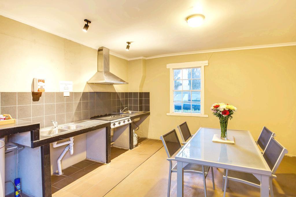 Globe Apartments Wagga Wagga Ngoại thất bức ảnh